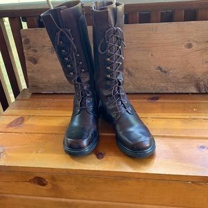 Brown leather lace calf boots, sz 8 with zippers